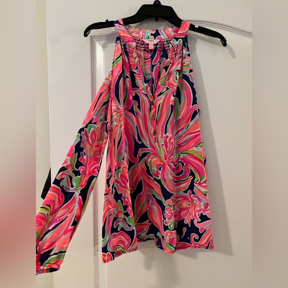 Lilly Pulitzer “cold-shoulder” top